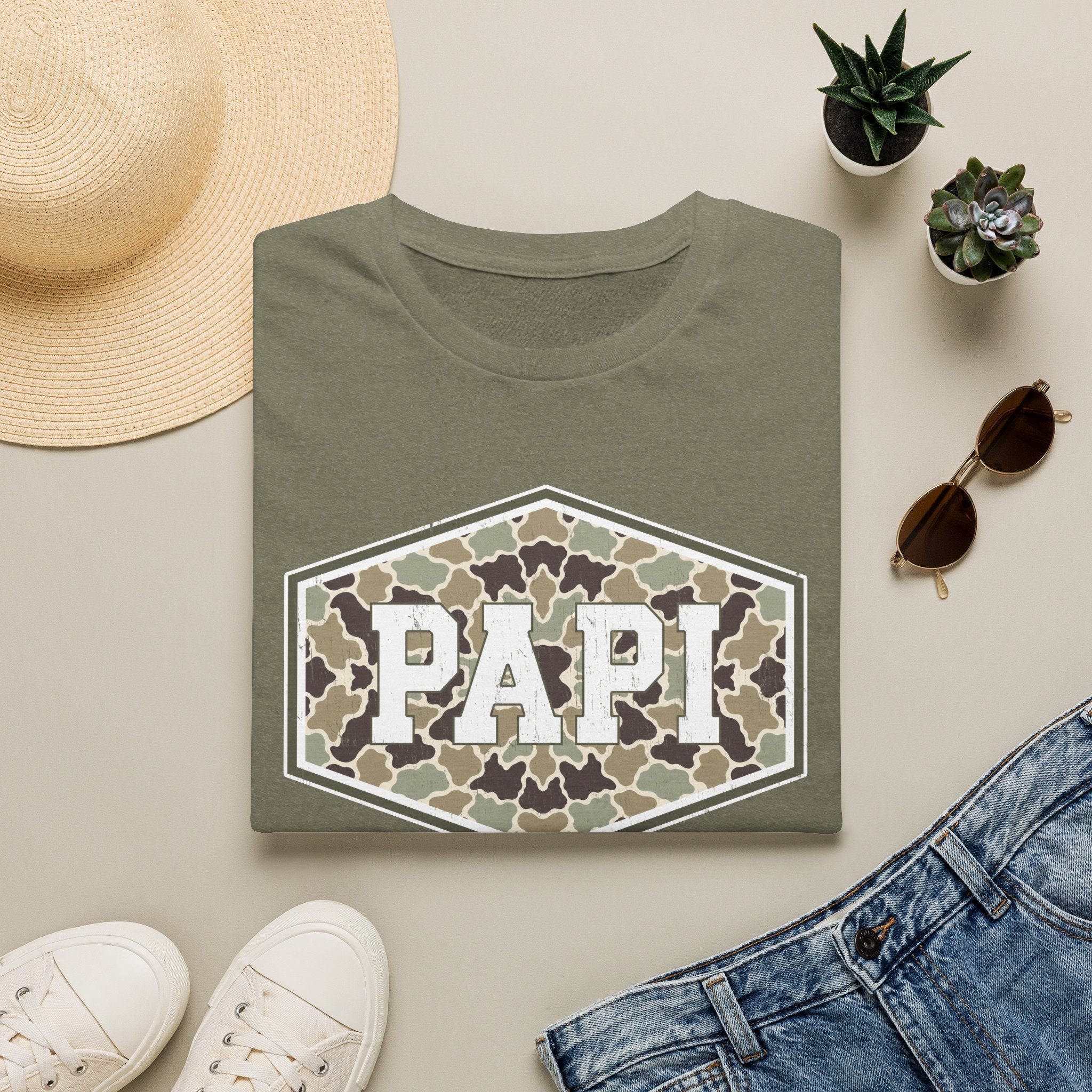 Papi Camo - Gildan Soft Style