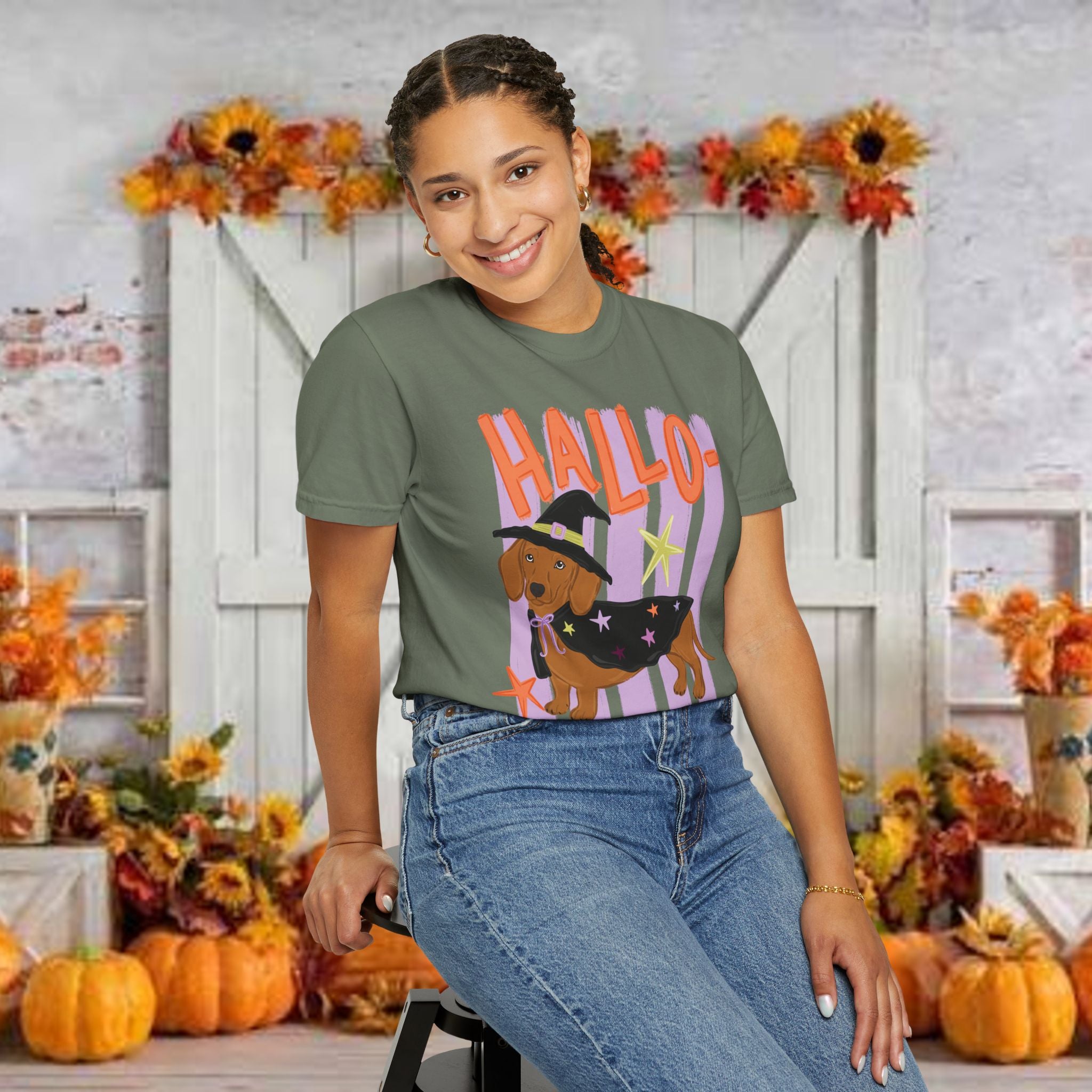 Hallo-Weenie Dachshund T-Shirt — Cute Dog in Witch Costume Graphic Tee