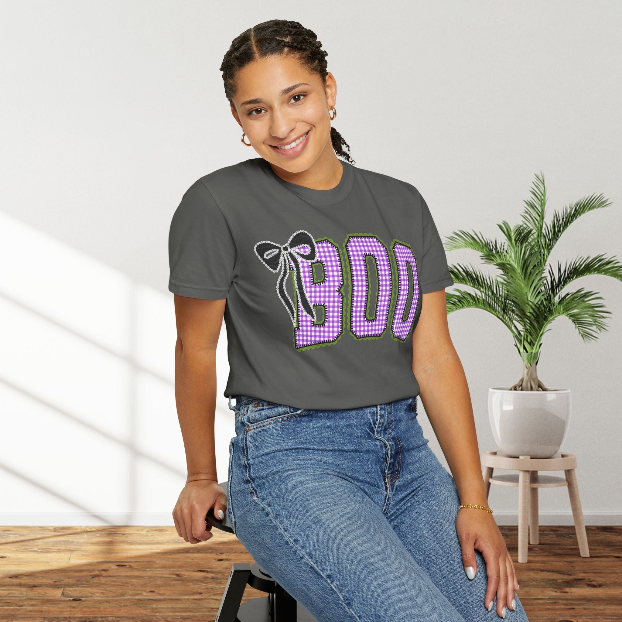 Boo Sparkle Tee — Cute Halloween BOO Graphic T-Shirt with Bow