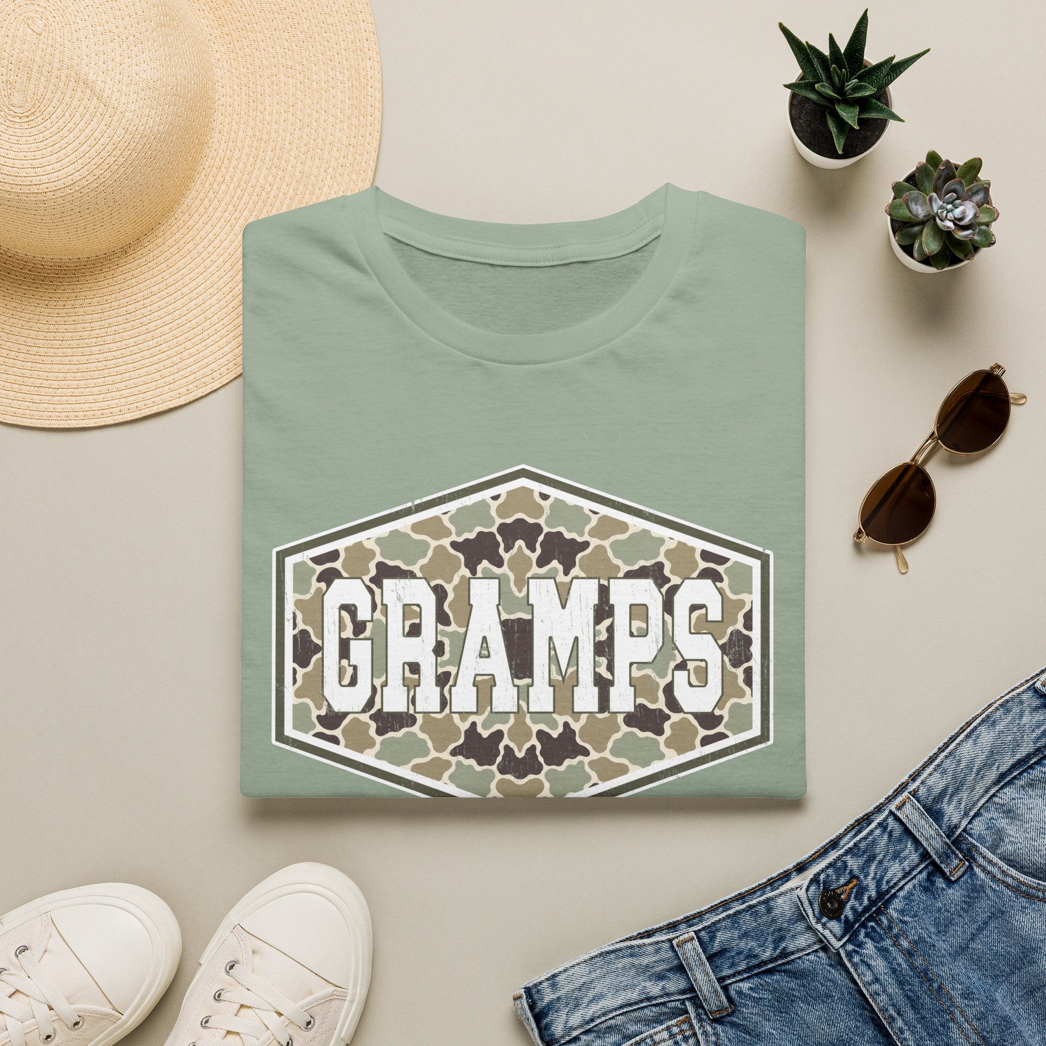 Gramps Camo - Gildan Soft Style