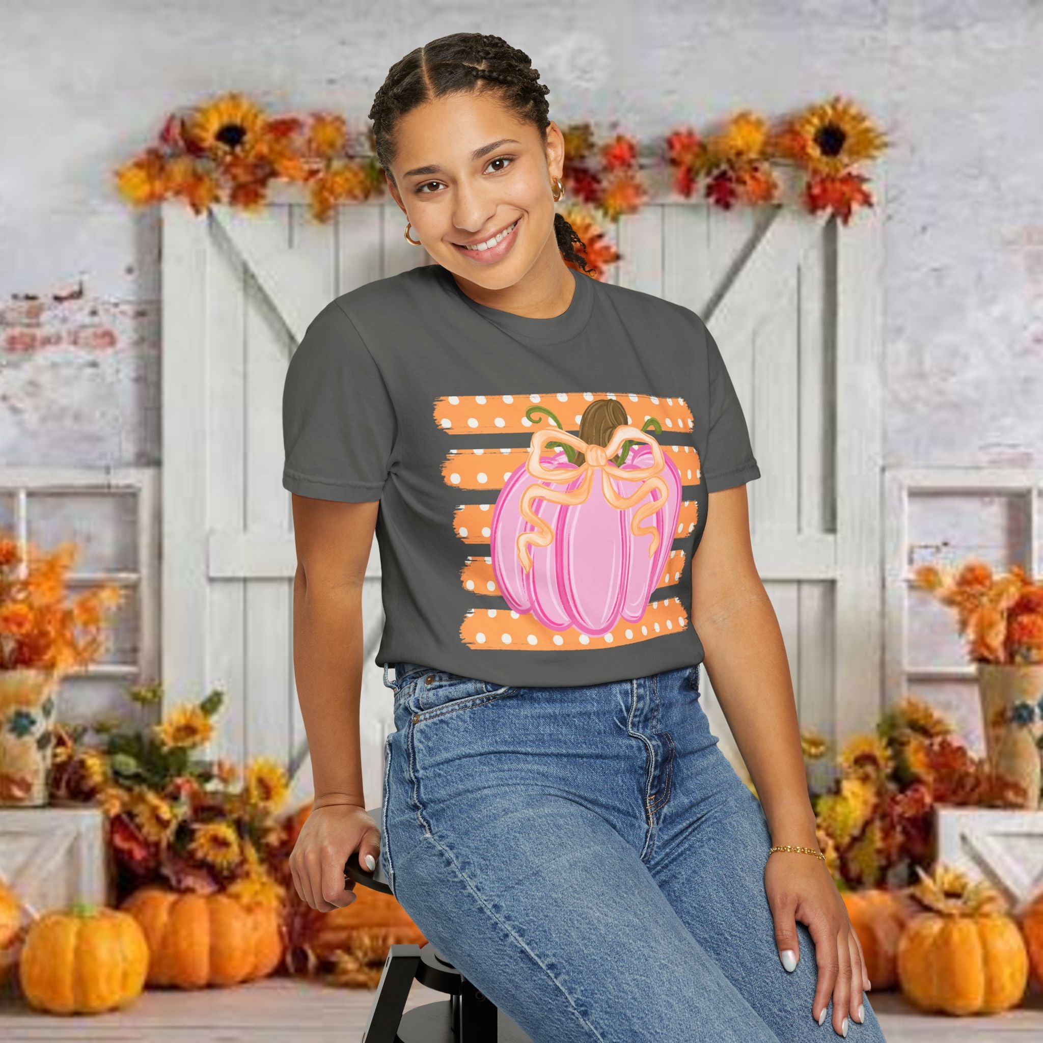 Pink Pumpkin Graphic T-Shirt — Cute Fall Halloween Tee
