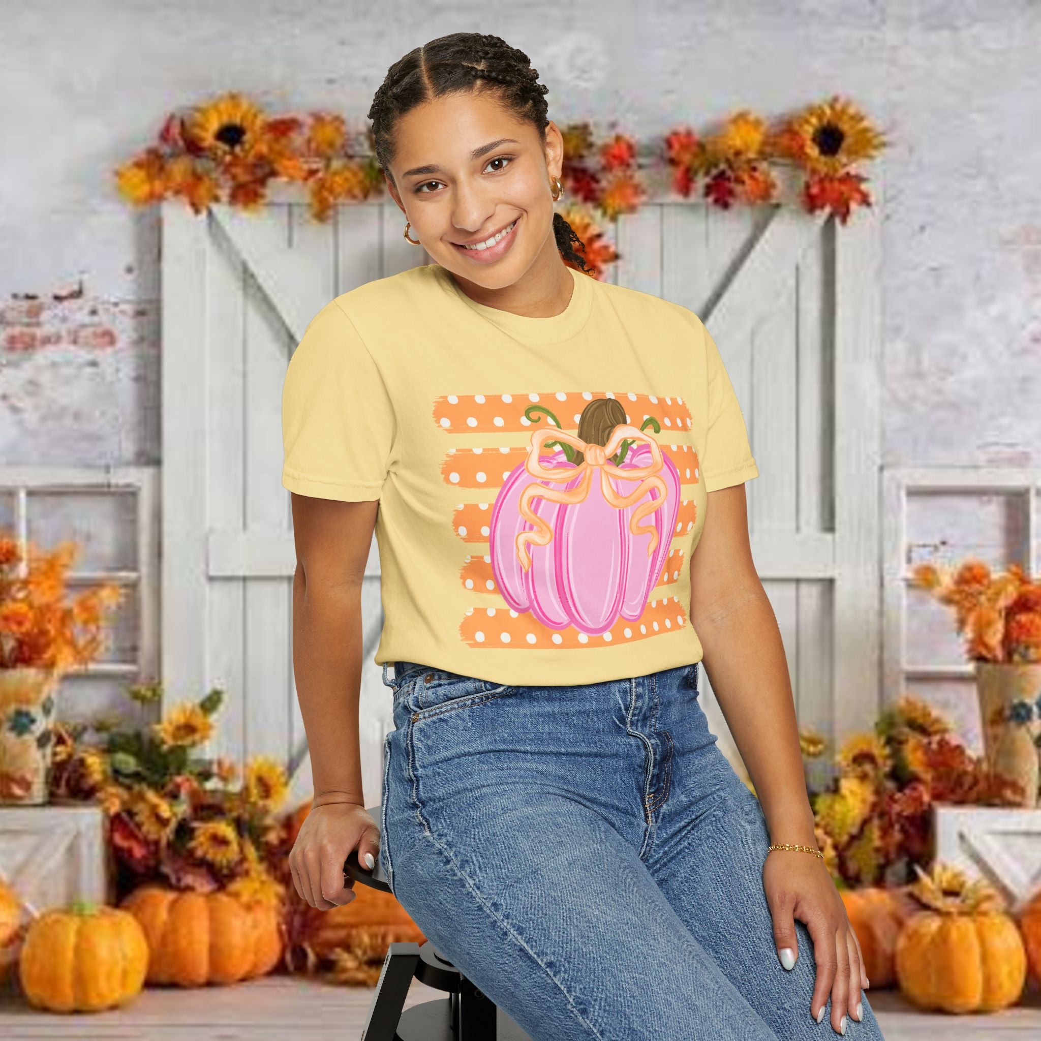 Pink Pumpkin Graphic T-Shirt — Cute Fall Halloween Tee