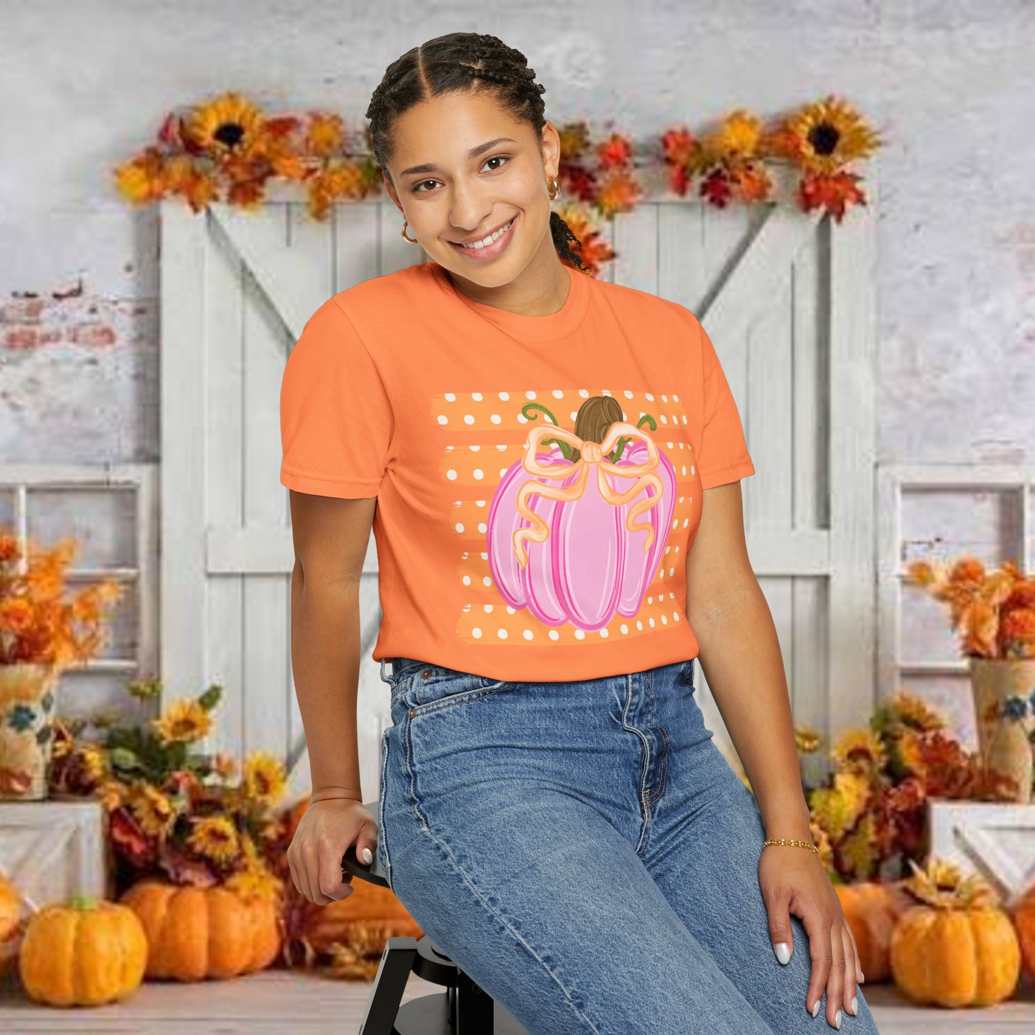 Pink Pumpkin Graphic T-Shirt — Cute Fall Halloween Tee