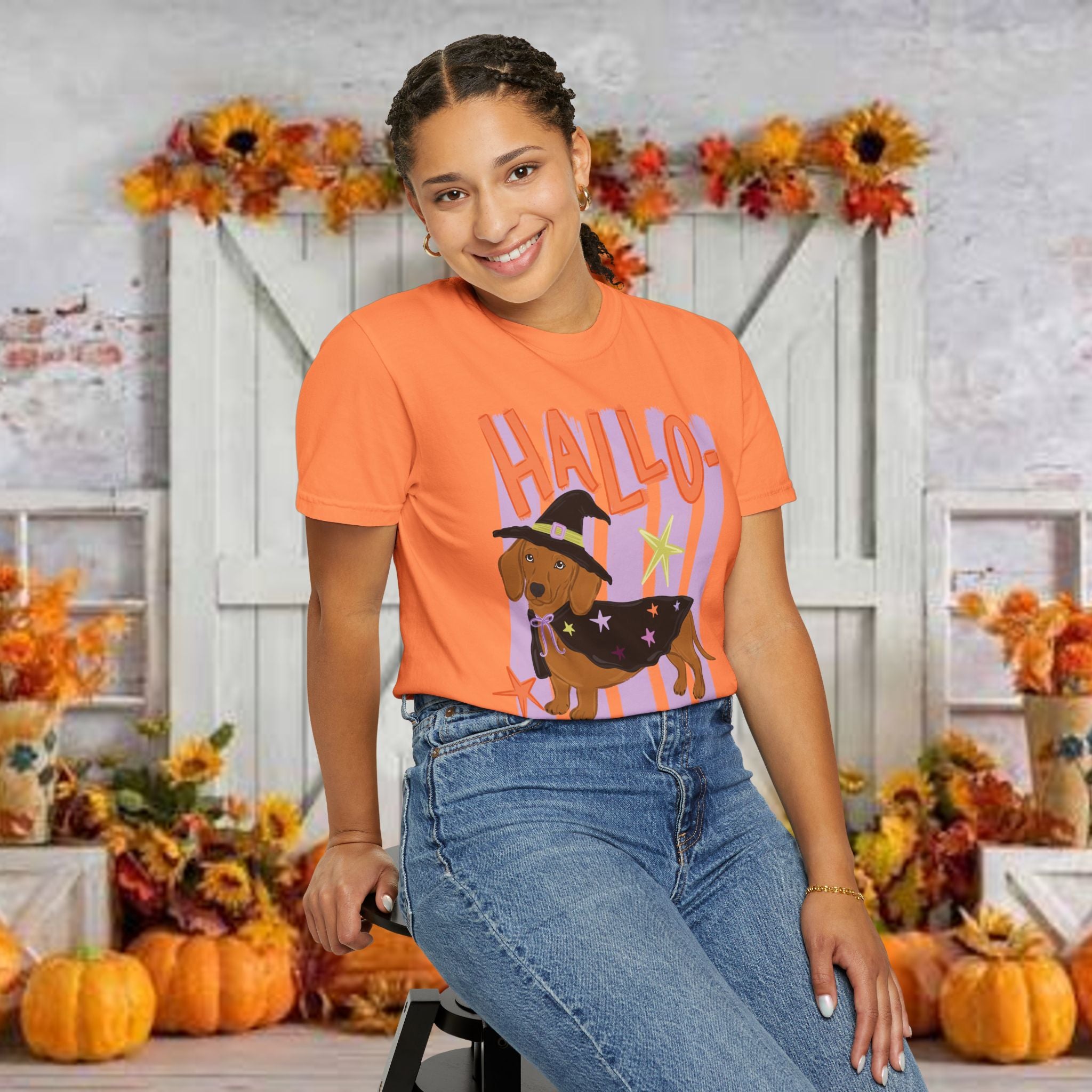 Hallo-Weenie Dachshund T-Shirt — Cute Dog in Witch Costume Graphic Tee