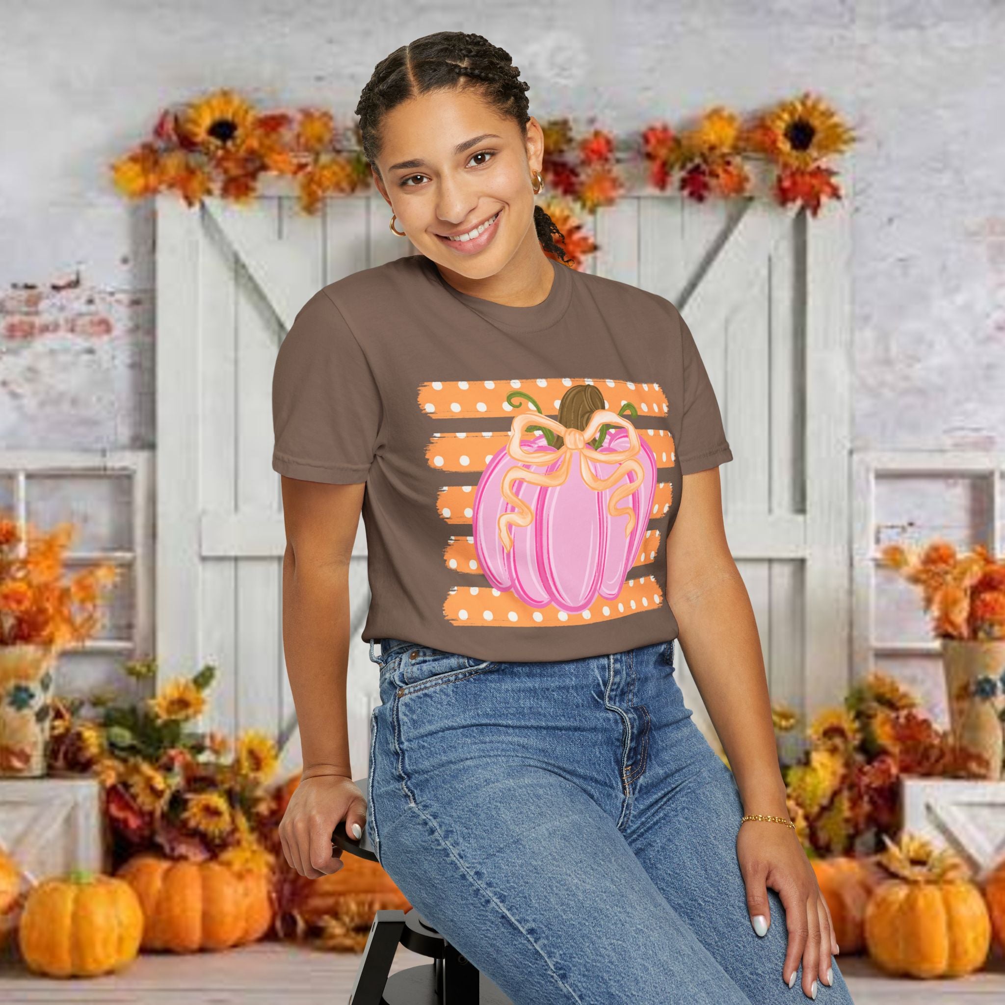 Pink Pumpkin Graphic T-Shirt — Cute Fall Halloween Tee