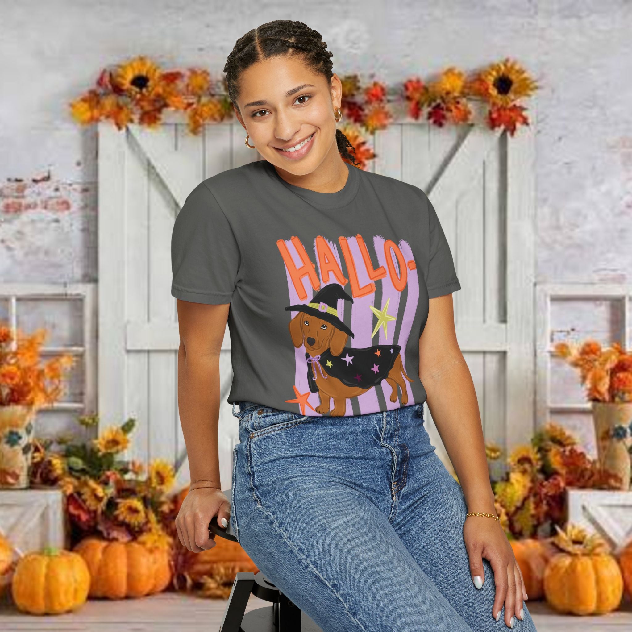 Hallo-Weenie Dachshund T-Shirt — Cute Dog in Witch Costume Graphic Tee
