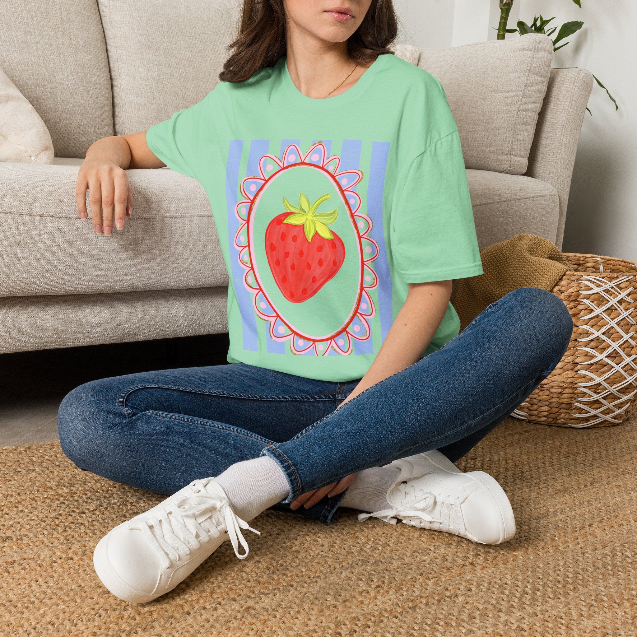 Strawberry with Frame - Gildan Soft Style