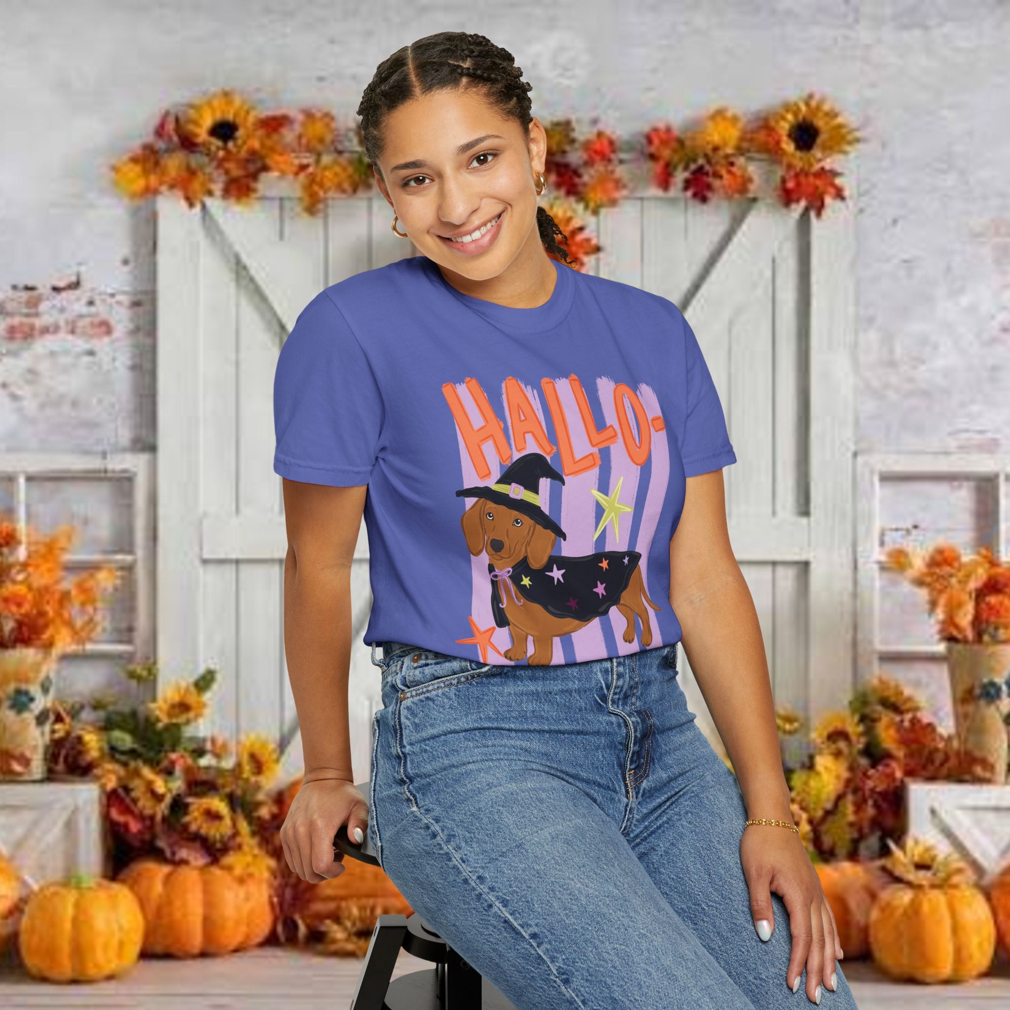 Hallo-Weenie Dachshund T-Shirt — Cute Dog in Witch Costume Graphic Tee
